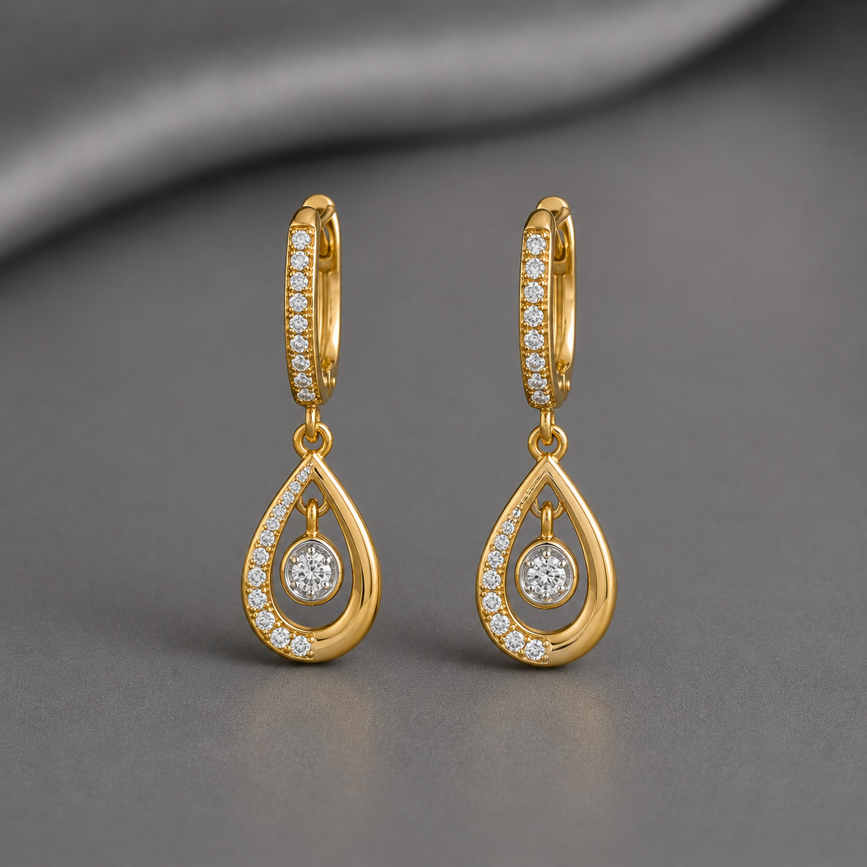 pl daimond gold earrings